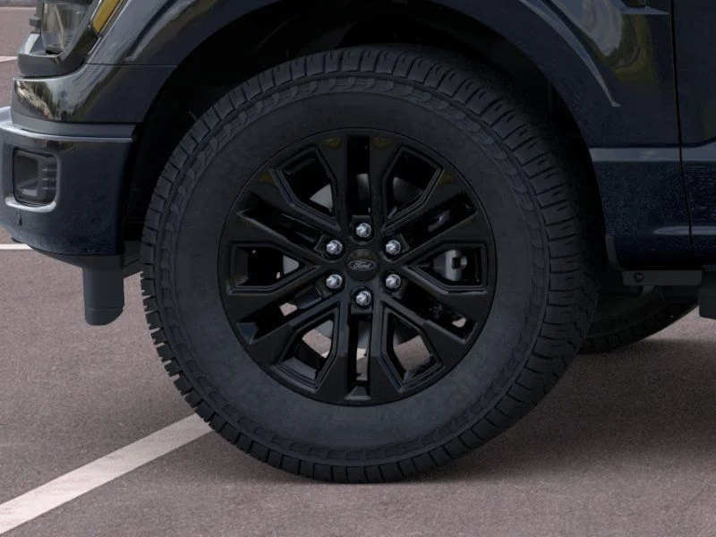 New 2025 Agate Black Metallic Ford XLT image 33