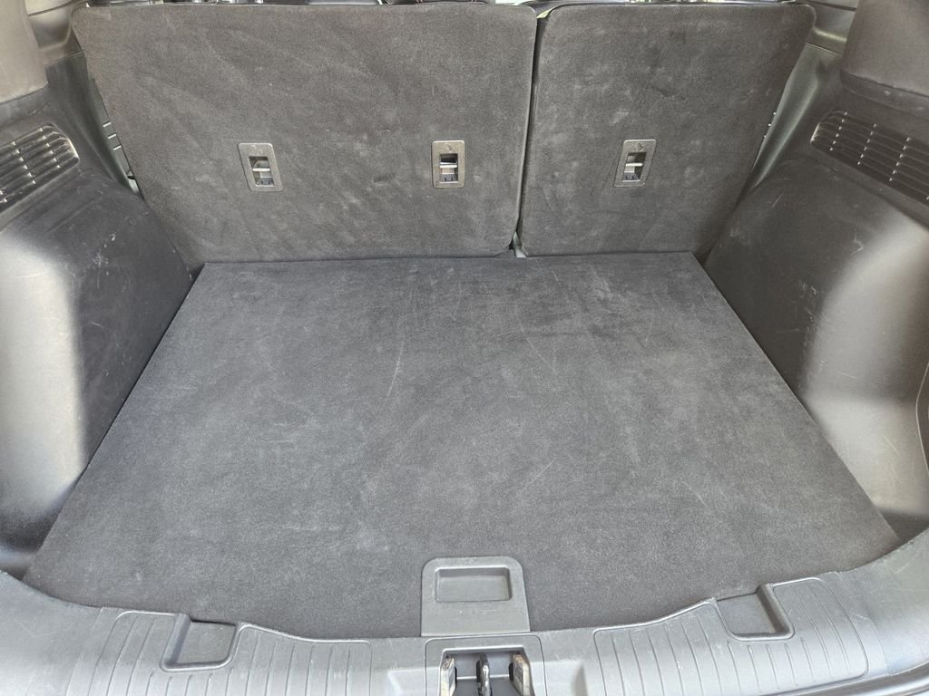 Used 2024 Silver Ford ST-Line image 21