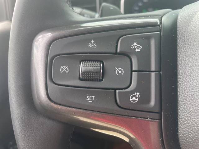 Used 2025 White Chevrolet ZR2 image 19