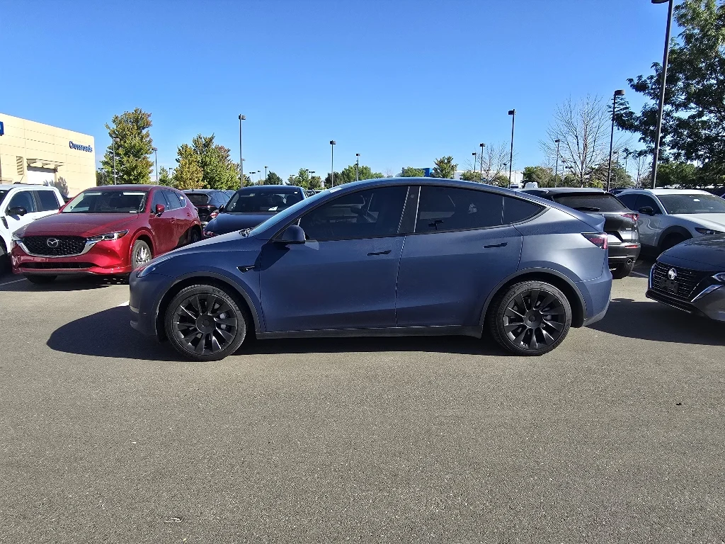 Used 2022 Tesla Model Y Long Range with VIN 7SAYGAEE0NF520400 for sale in Yuma, CO