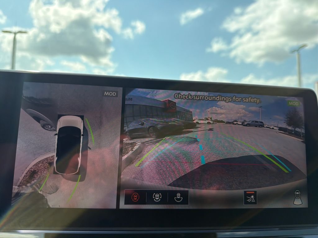 New 2026 Nissan Pathfinder SL 4D Sport Utility