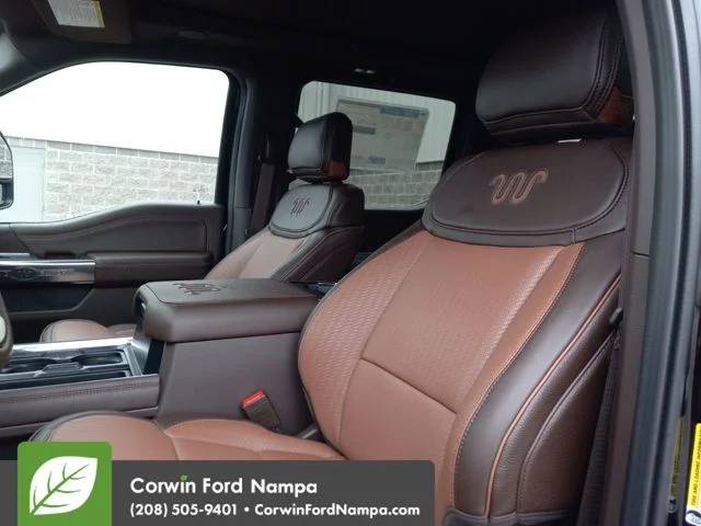 New 2026 Agate Black Metallic Ford King Ranch image 25