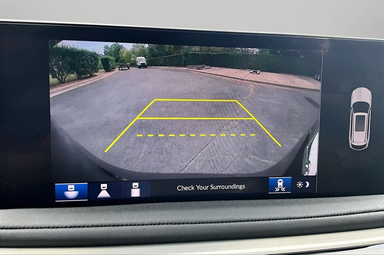Certified Used 2025  Acura Technology Package image 13