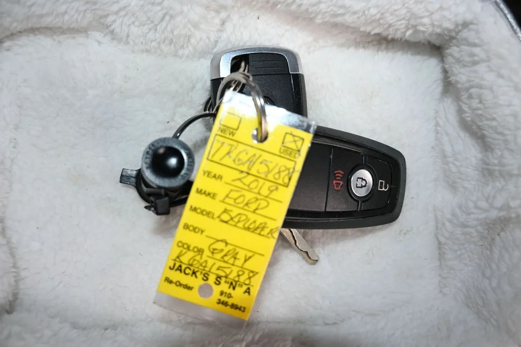 Used 2019 Magnetic Ford XLT image 21