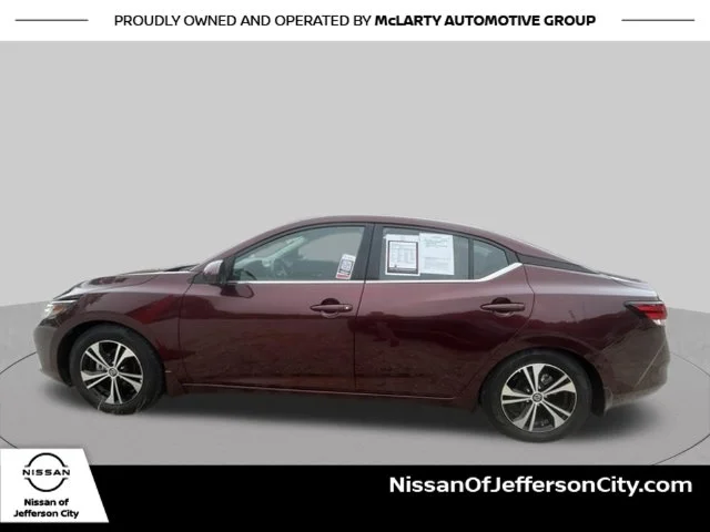 Used 2020 Red Nissan SV image 9