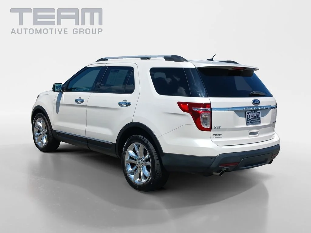 Used 2015 White Ford XLT image 5