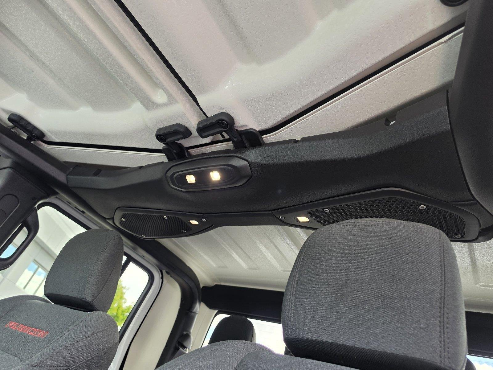 Used 2026 Bright White Clearcoat Jeep Rubicon image 19