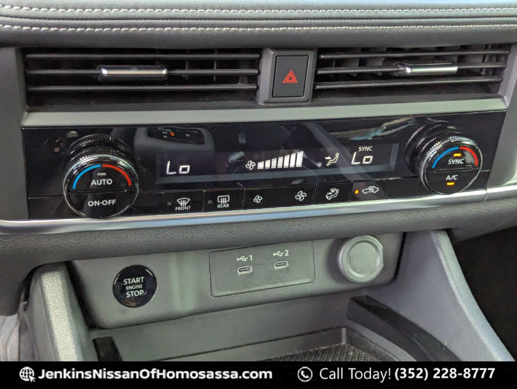Used 2025 Blue Nissan SV image 36