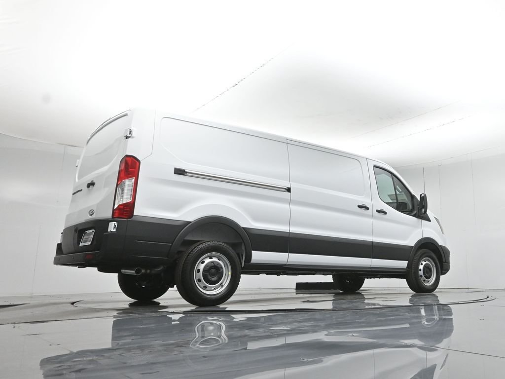 New 2026 Oxford White Ford Base image 46