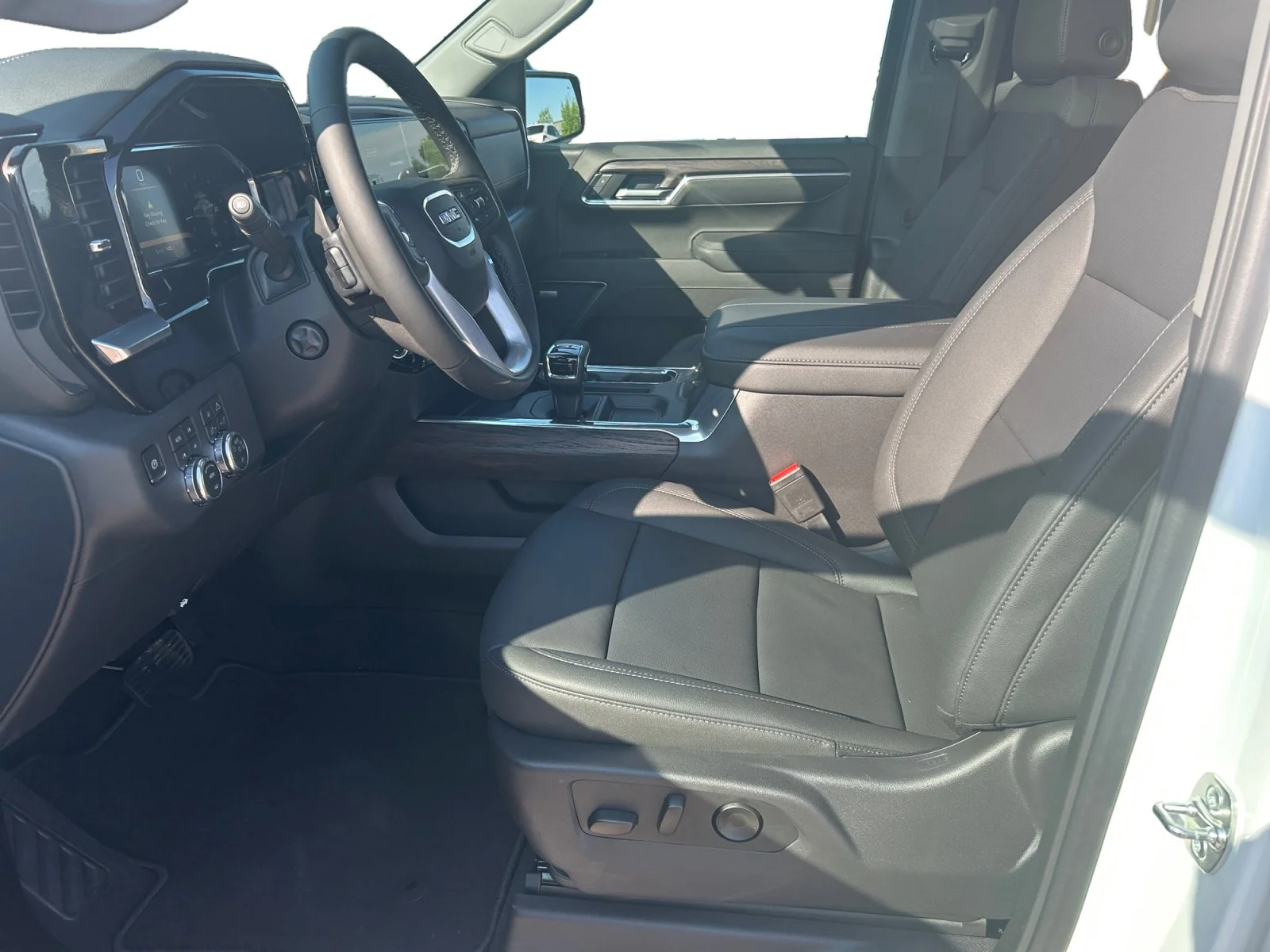 New 2026 Summit White GMC SLT image 14