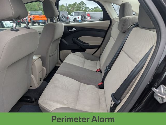 Used 2012 Black Ford SE image 22