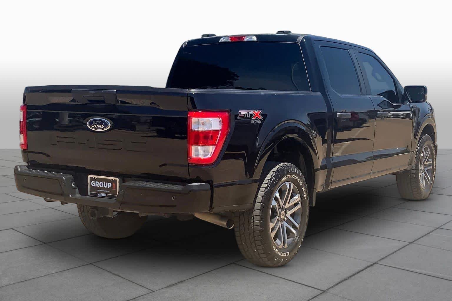 Used 2023 Agate Black Metallic Ford XL image 13