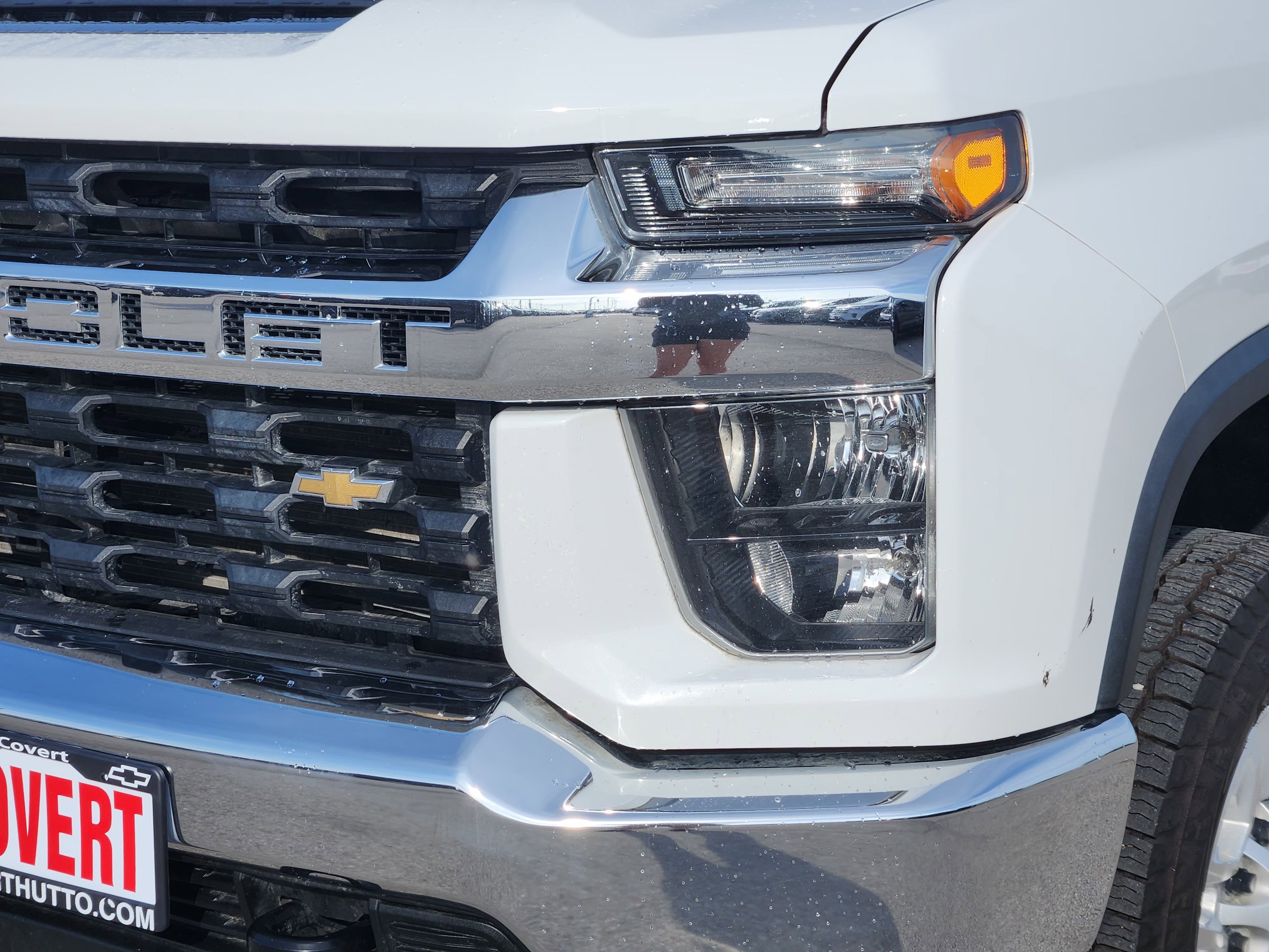 Used 2022 Summit White Chevrolet LT image 8