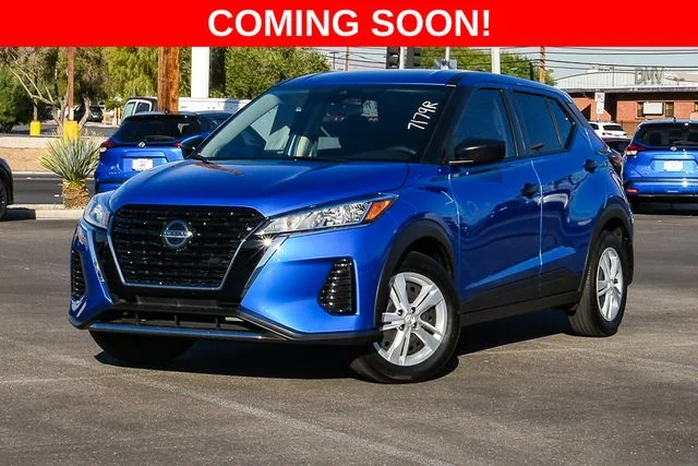 Used 2021 Blue Nissan S image 1