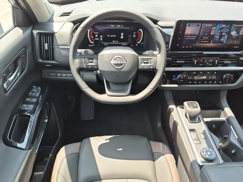 New 2026 Super Black Nissan Platinum image 10