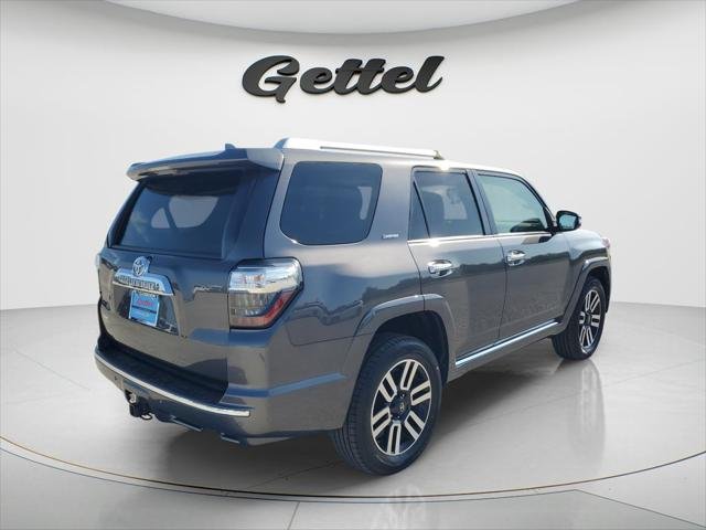 Certified Used 2019 MAGNETIC GRAY MET. Toyota  image 5