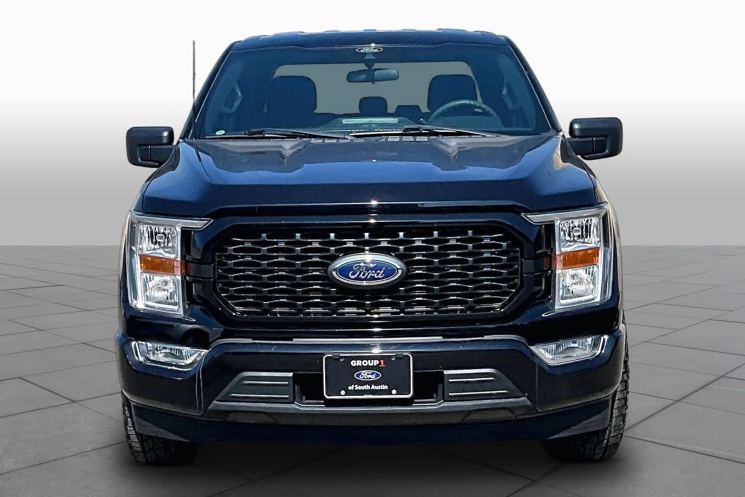 Used 2022 Agate Black Metallic Ford XL image 4
