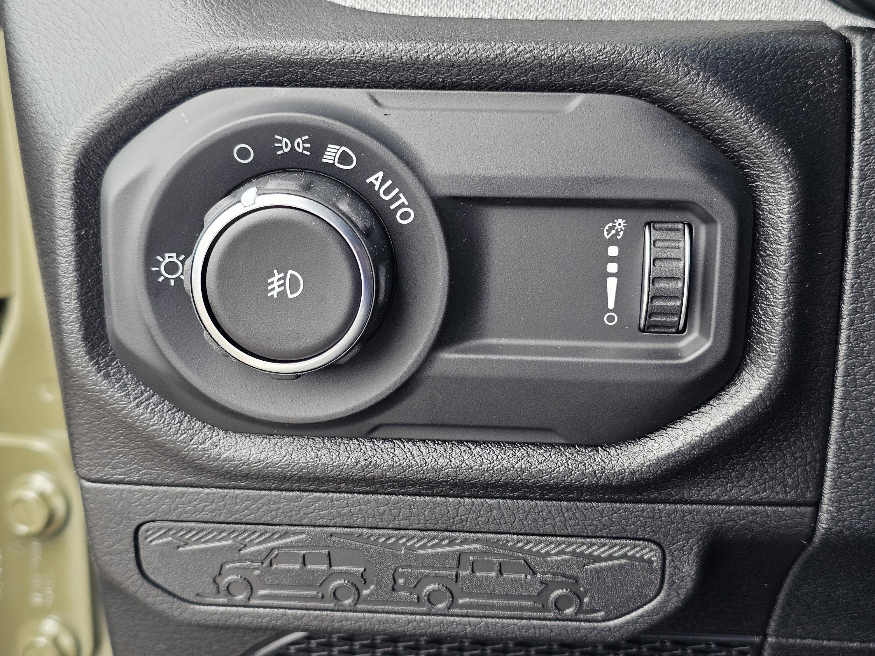 New 2025 41 Jeep Sport S image 17
