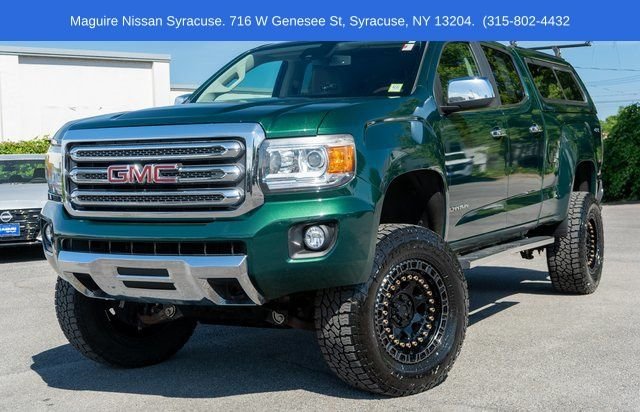 Used 2016 Green GMC SLT image 1