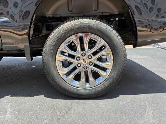 New 2026 Agate Black Metallic Ford XLT image 17