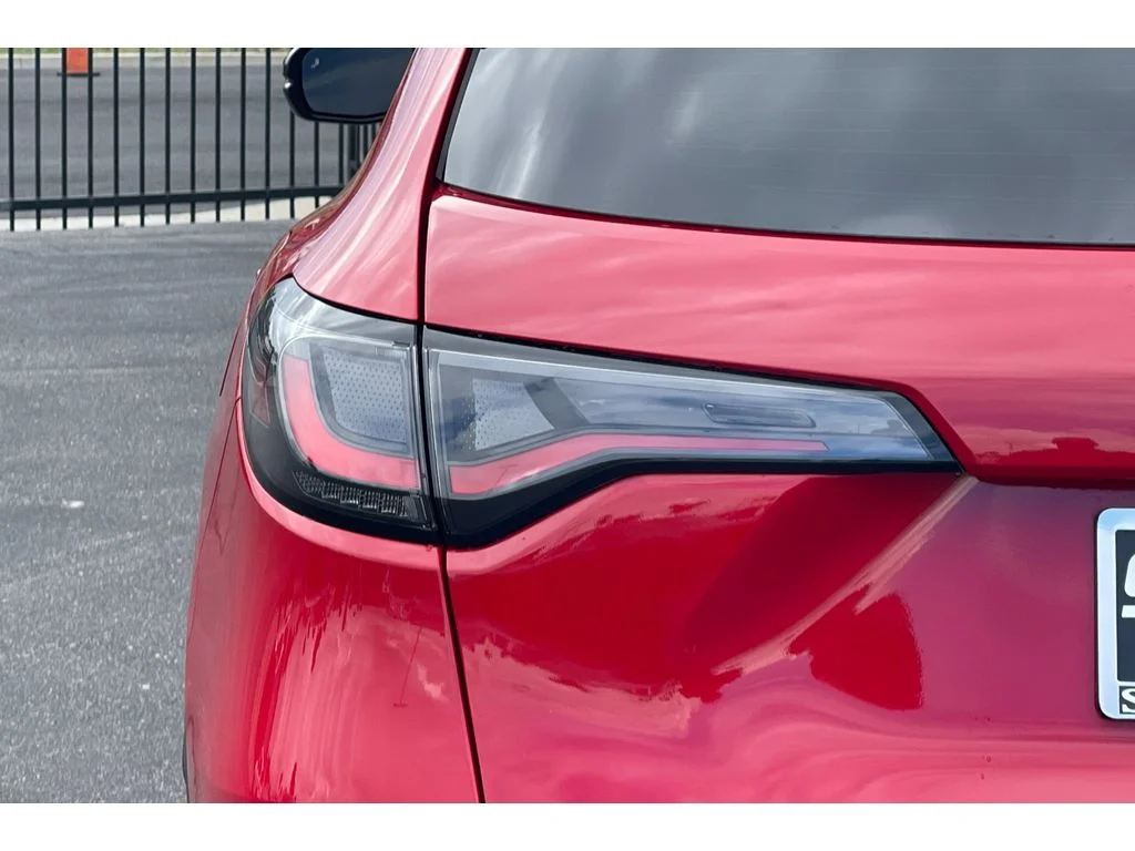 Used 2023 MILANO RED Honda Sport image 43