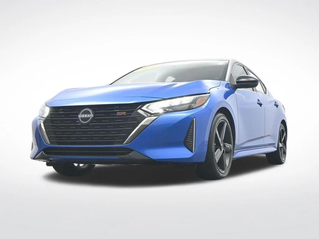 Used 2024 2t Blu Blk Roof Nissan SR image 40