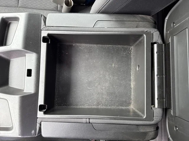 Used 2022 Quicksilver Metallic GMC Elevation image 30