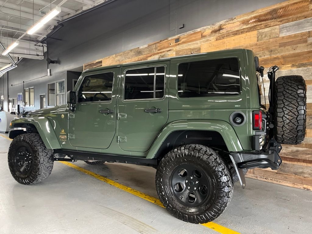 Used 2014 Black Clearcoat Jeep Unlimited Rubicon image 18