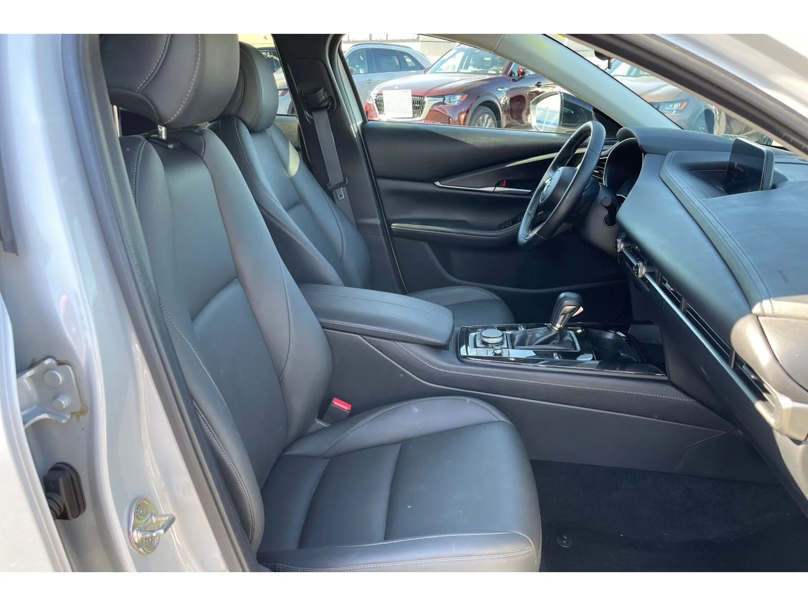 Used 2024 CERAMIC Mazda Select image 20