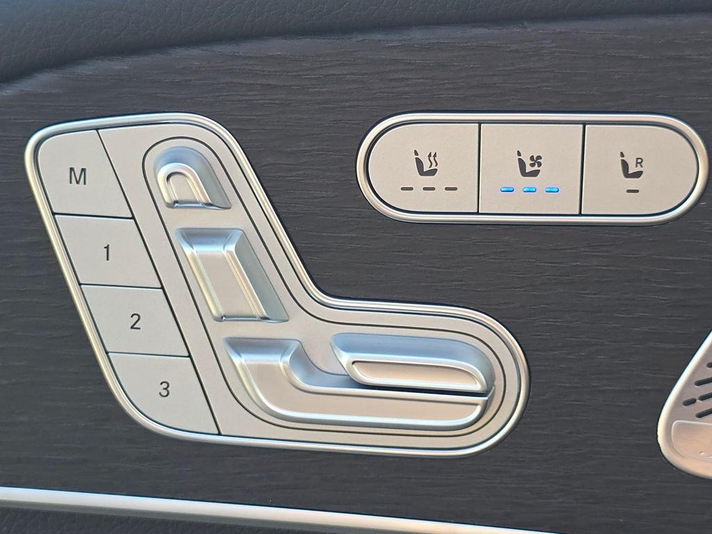New 2026 MANUFAKTUR Alpine Grey Mercedes-Benz GLS 450 image 5