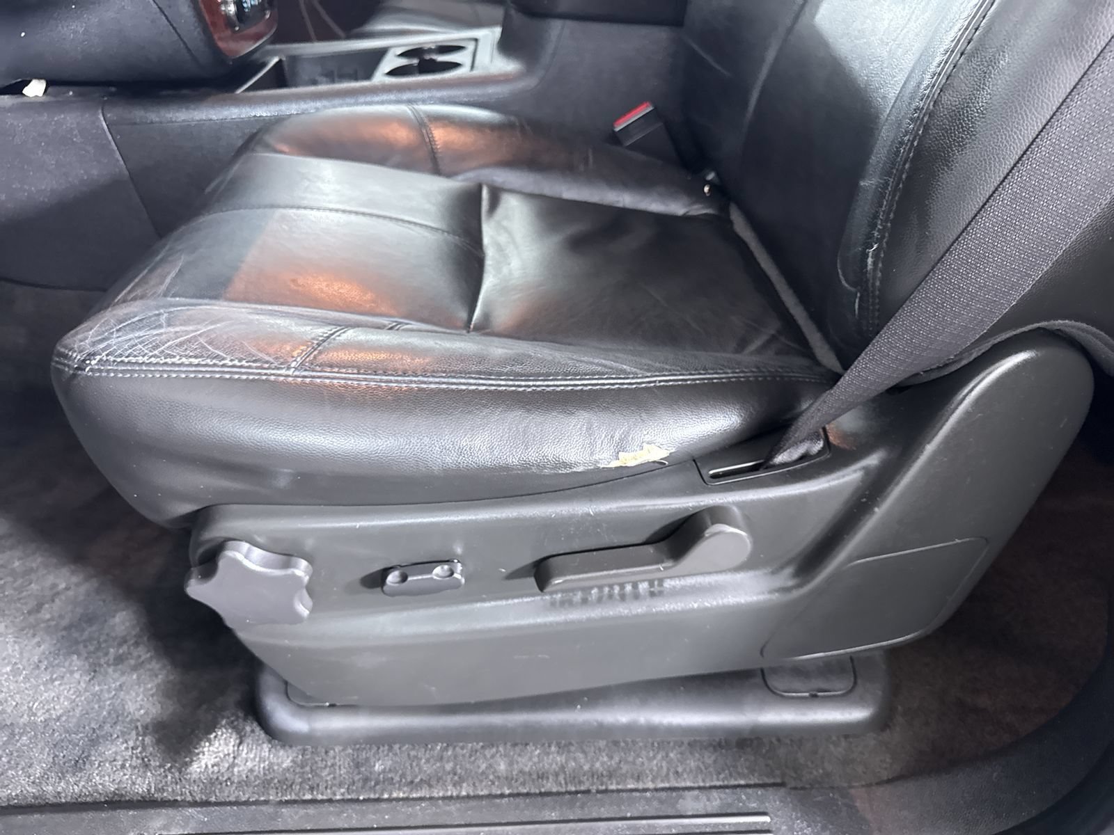 Used 2011 Black Chevrolet LT image 12