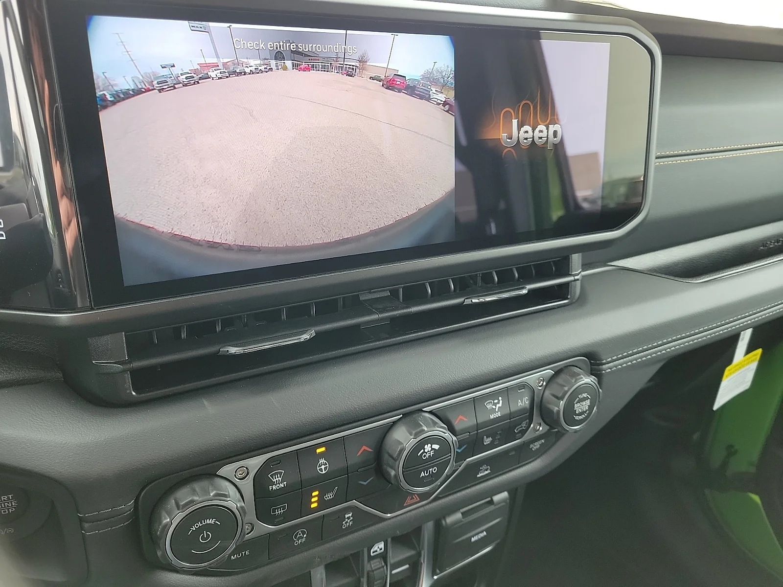New 2026 PGE Mojito! Cle Jeep 4-DOOR SAHARA image 14