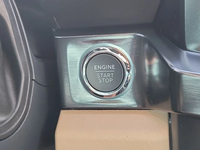 New 2026 Gray Ford Lariat image 30