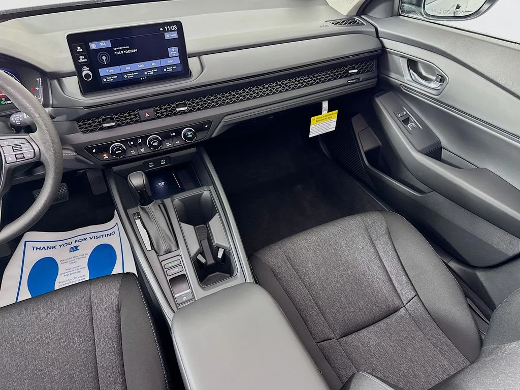 New 2026 Meteorite Gray Metallic Honda SE image 34