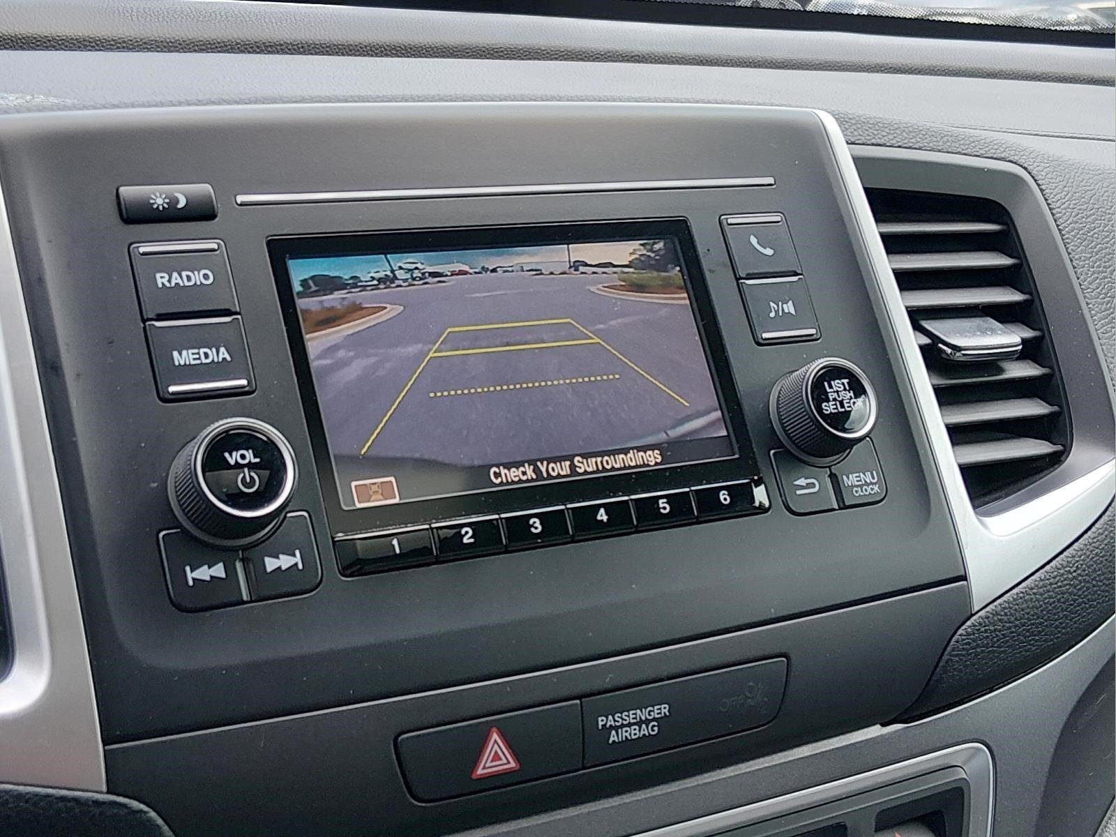 Used 2019 Modern Steel Metallic Honda RTL image 23