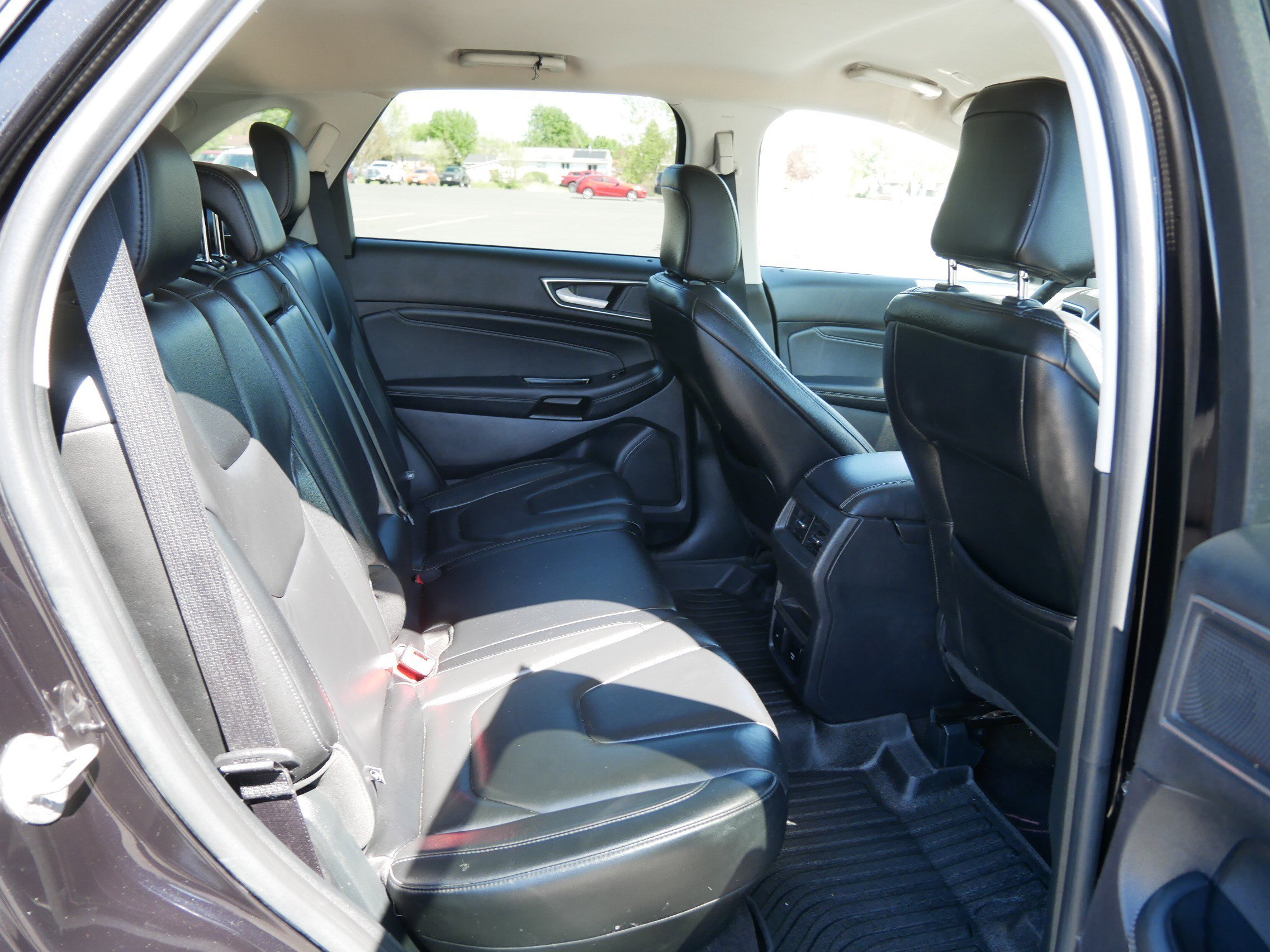 Used 2020 Black Ford Titanium image 13