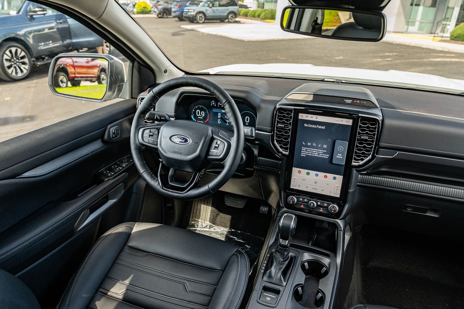 New 2026 Oxford White Ford Lariat® image 24