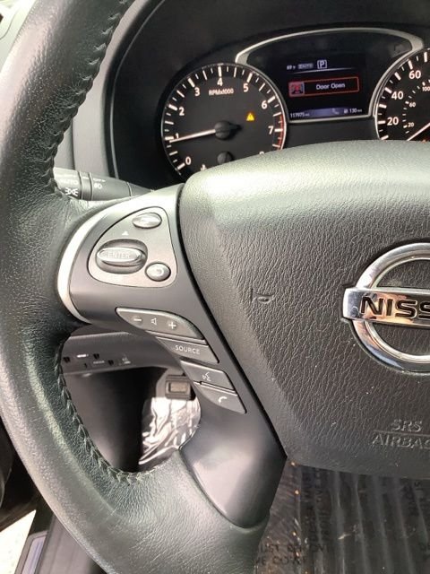 Used 2018 Midnight Pine Nissan Platinum image 27