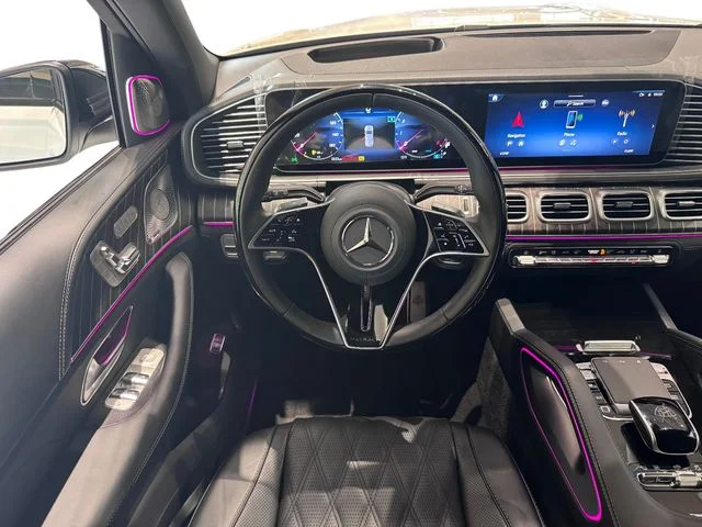 New 2026 Moonlight White Metallic Mercedes-Benz Maybach GLS 600 image 13