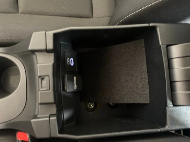 Certified Used 2025  Toyota LE image 29
