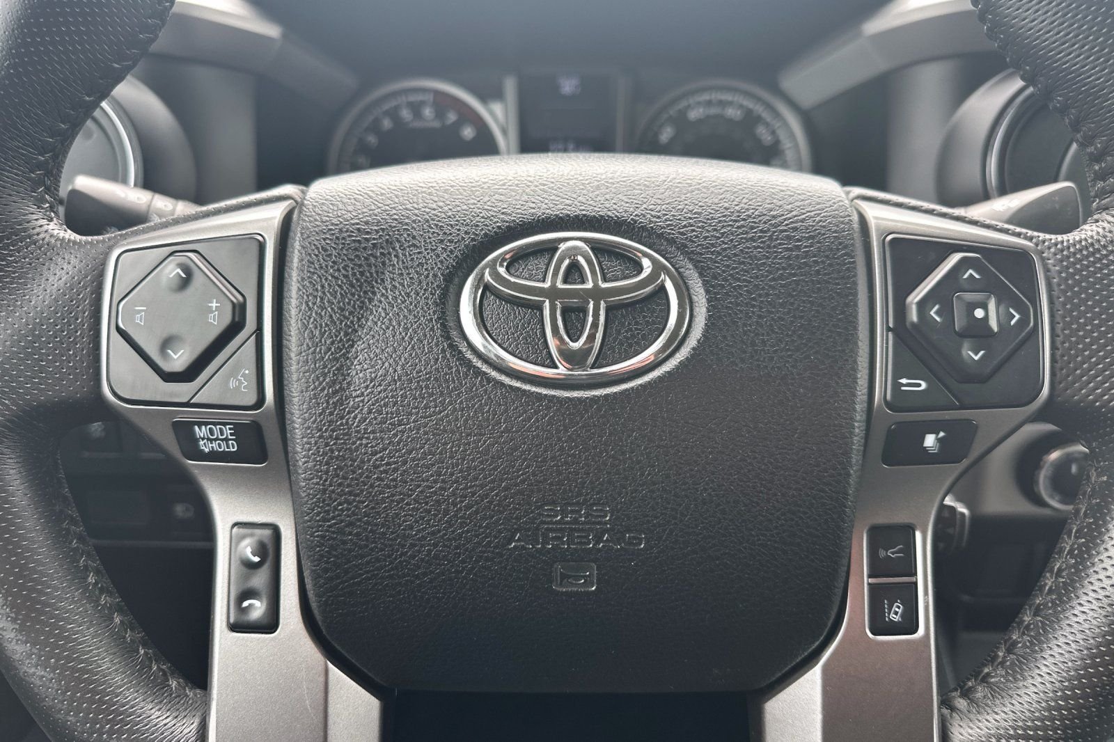 Used 2022 Blue Toyota SR5 image 20