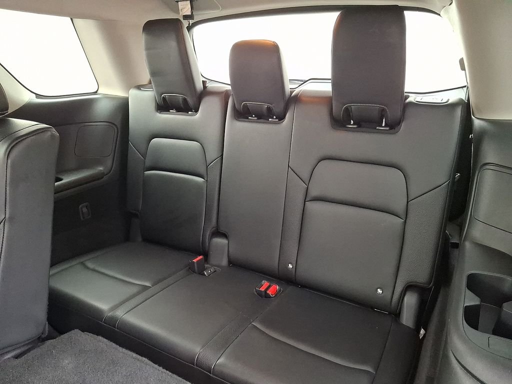 Used 2025 Silver Nissan SL image 10