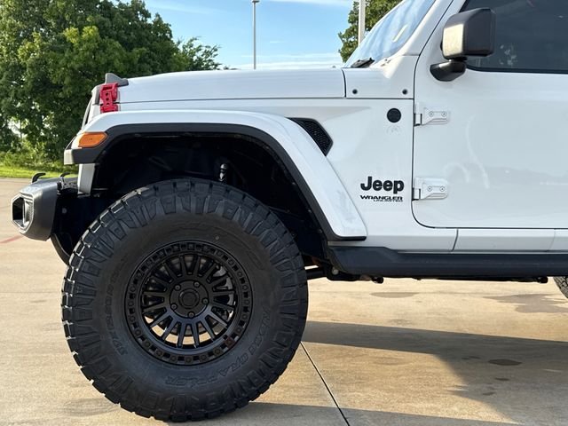 Used 2022 White Jeep Unlimited Sahara Altitude image 5