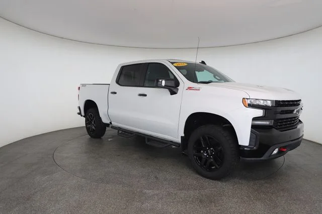 Used 2021 White Chevrolet LT Trail Boss image 31