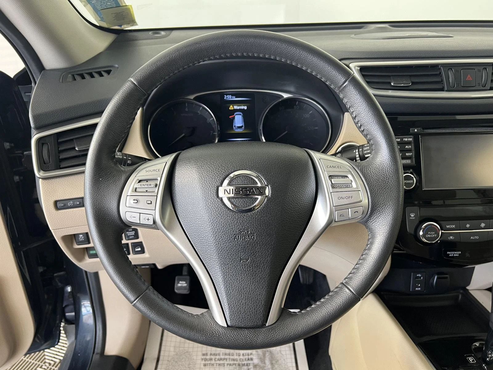 Used 2016 Arctic Blue Metallic Nissan SL image 10