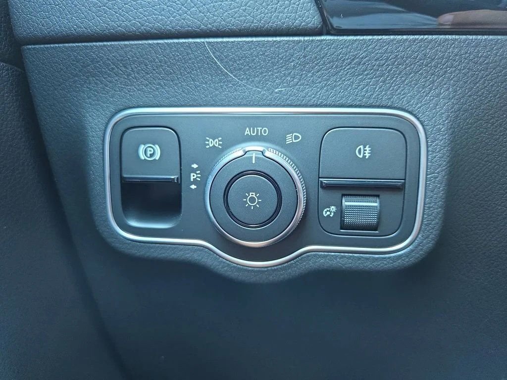 2025 Mercedes-Benz GLA GLA35 AMG - Photo 23