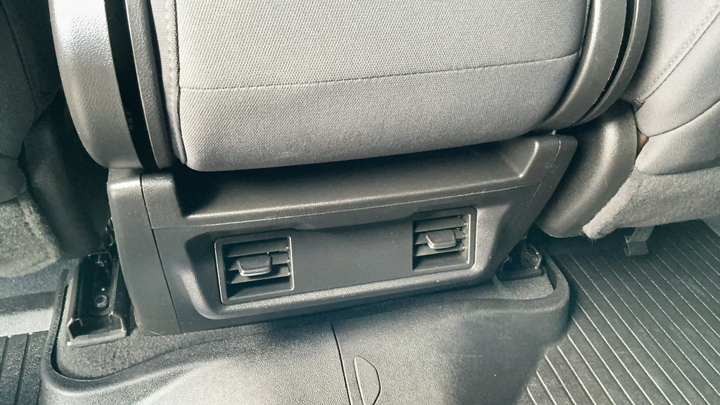 Used 2022 Blue Chevrolet Custom image 10