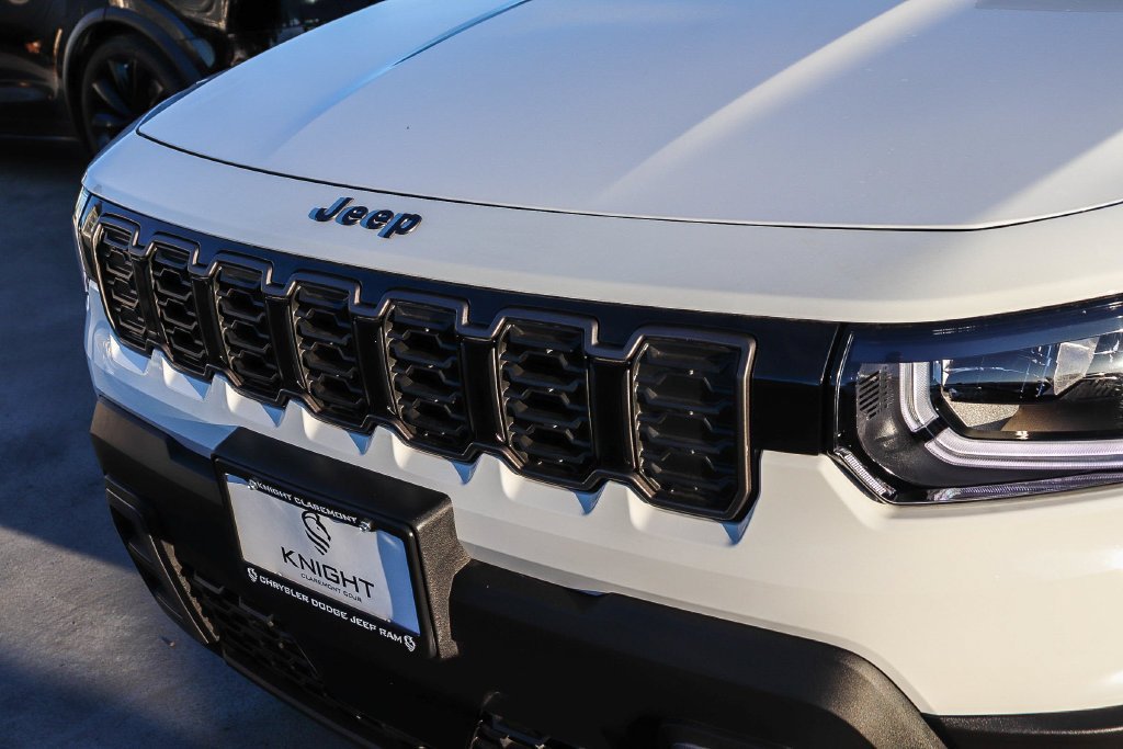 New 2026 Bright White Clearcoat Jeep Laredo image 6