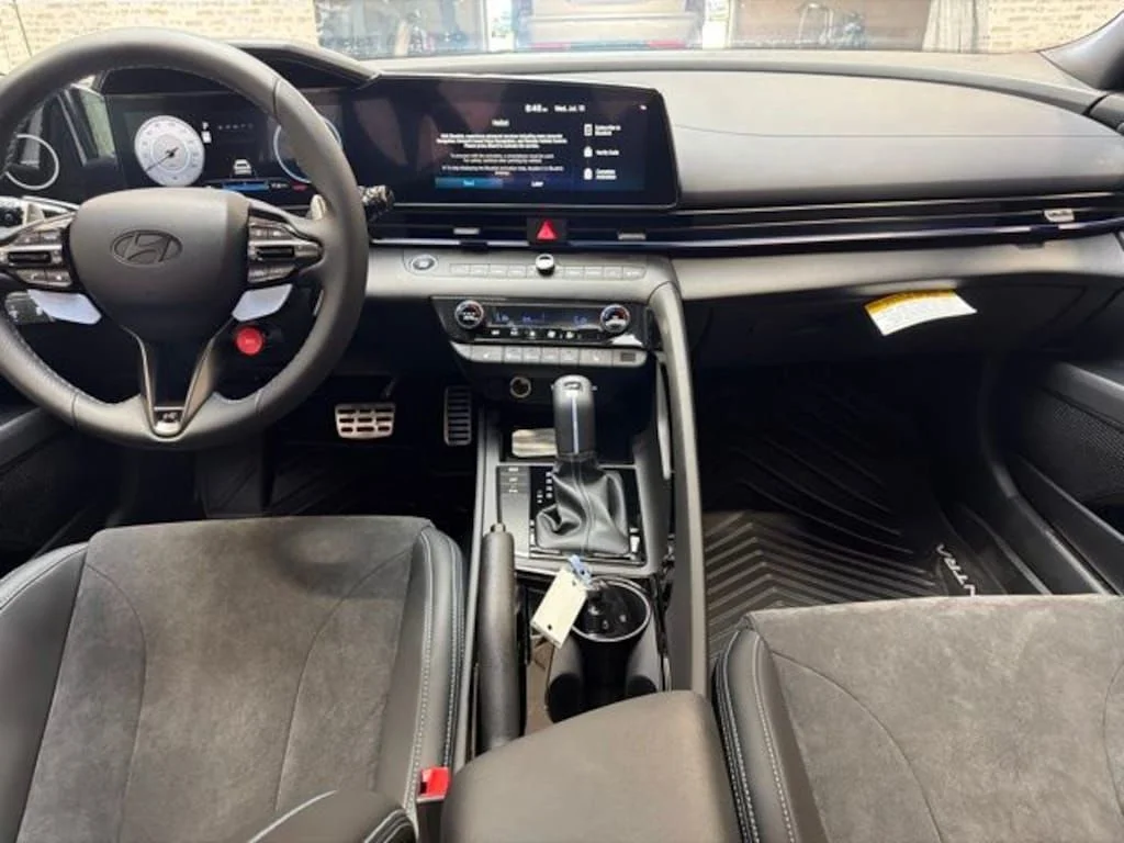 New 2026 Atlas White Hyundai Base image 18