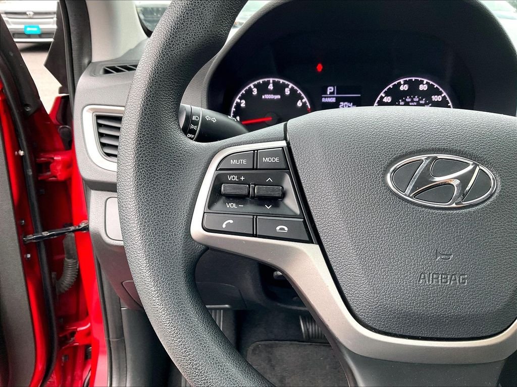 Used 2019 Pomegranate Red Metallic Hyundai SE image 22